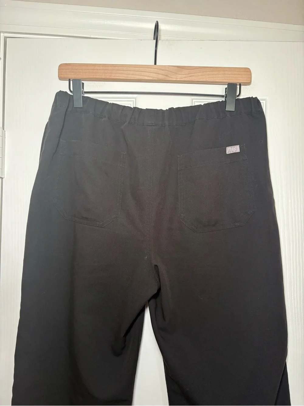 FIGS Pisco Straight Leg Scrub Pants Black Small Short S/S